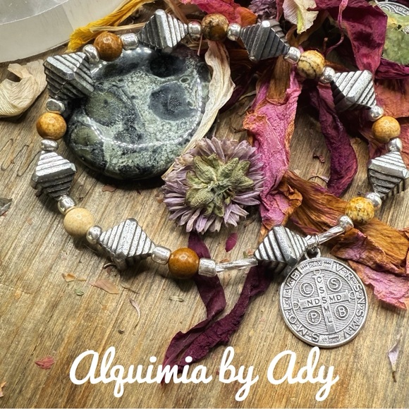 ALQUIMIA Jewelry - Big silver Saint Benedict medal picture jasper beaded bracelet